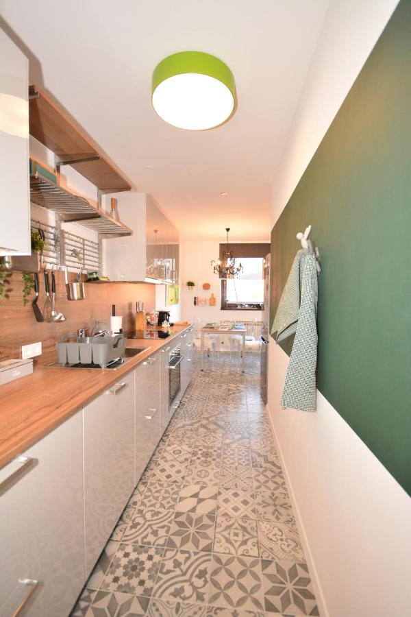 Lucky 13 Apartment Zagreb Buitenkant foto